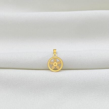 تعليقه ذهب عيار 18 الوزن 0.2 جرام