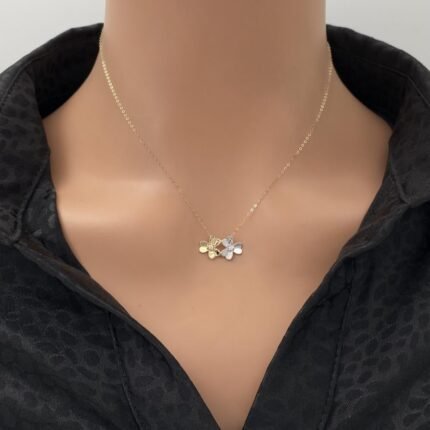 عقد ذهب عيار 18 الوزن 0.82 جرام