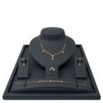 طقم ذهب عيار 21 الوزن 8.48 جرام