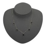 ⁦عقد تشوكر ذهب عيار 18 الوزن 1.36 جرام⁩ - الصورة ⁦2⁩