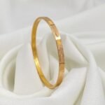 غويشه ذهب عيار 21 الوزن 6.74 جرام ( مقاس 19 )