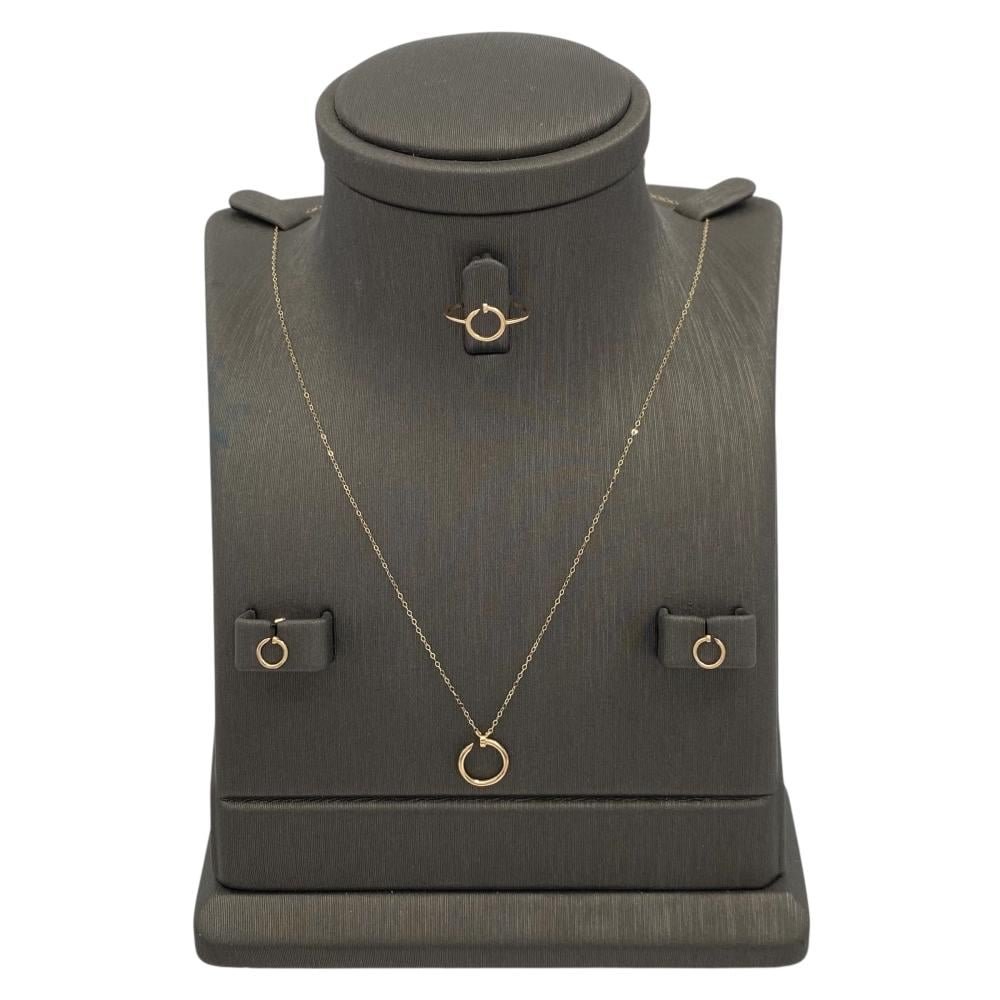 نصف طقم أطفال ذهب عيار 18 الوزن 1.26 جرام نصف طقم أطفال ذهب عيار 18 الوزن 1.26 جرام