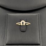 ⁦طقم ذهب حدوة الحظ عيار 18 وزن 2.51 جم يخطف القلوب ببراعة⁩ - الصورة ⁦2⁩