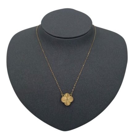 عقد ذهب عيار 18 الوزن 2.40 جرام