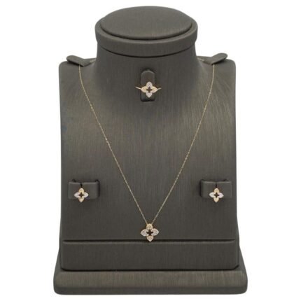 نصف طقم أطفال ذهب عيار 18 الوزن 1.84 جرام