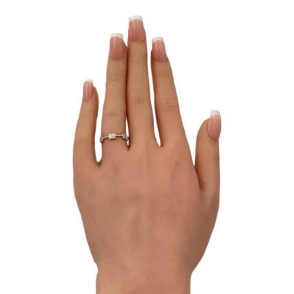 خاتم  ذهب عيار 18 الوزن 0.94 جرام