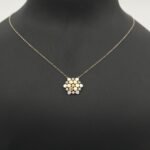 ⁦طقم ذهب ناعم عيار 18 وزن 3.46 جم تصميم حصري يبهر الجميع⁩ - الصورة ⁦6⁩