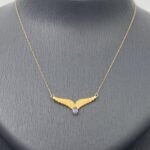 ⁦طقم جناح الصقر ذهب عيار 21 وزن 3.59 جم بفص ازرق راقٍ⁩ - الصورة ⁦6⁩