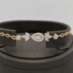 ⁦طقم ذهب عيار 18 الوزن 23.70 جرام⁩ - الصورة ⁦4⁩