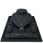 طقم ذهب عيار 21 الوزن 2.28 جرام