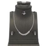 طقم ذهب عيار 18 الوزن 23.14 جرام