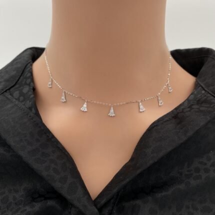 عقد ذهب عيار 18 الوزن 1.52 جرام