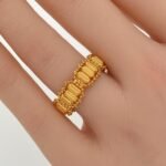 ⁦خاتم ذهب عيار 21 الوزن 5.56 جرام⁩ - الصورة ⁦2⁩