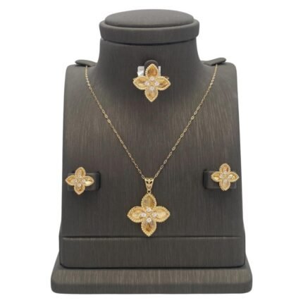 نصف طقم ذهب عيار 18 الوزن 9.69 جرام