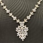 ⁦طقم ذهب عيار 18 الوزن 29.63 جرام⁩ - الصورة ⁦3⁩