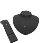 عقد وإسواره ذهب عيار 18 الوزن 0.96 جرام