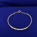 ⁦اسواره اطفال ذهب عيار 18 الوزن 1.30 جرام⁩ - الصورة ⁦2⁩