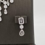 ⁦طقم ذهب عيار 18 الوزن 25.35 جرام⁩ - الصورة ⁦2⁩