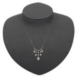 عقد ذهب عيار 18 الوزن  1.37 جرام