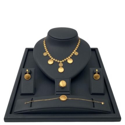 طقم ذهب عيار 21 الوزن 23.86 جرام