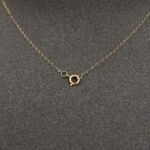 ⁦عقد ذهب عيار 18 الوزن 0.88 جرام⁩ - الصورة ⁦2⁩