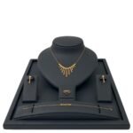 طقم ذهب عيار 21 الوزن الوزن 9.02 جرام