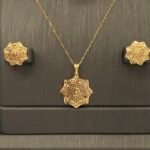 ⁦نصف طقم ذهب عيار 21 الوزن 5.74 جرام⁩ - الصورة ⁦2⁩