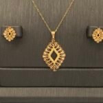 ⁦نصف طقم ذهب عيار 21 الوزن 5.08 جرام⁩ - الصورة ⁦2⁩