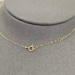 ⁦شوكر ذهب عيار 18 الوزن 0.87 جرام⁩ - الصورة ⁦2⁩