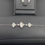 ⁦طقم ذهب عيار 18 الوزن 5.68 جرام⁩ - الصورة ⁦4⁩