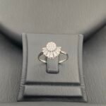 ⁦طقم ذهب عيار 18 الوزن 13.42 جرام⁩ - الصورة ⁦3⁩