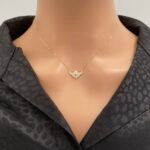 عقد ذهب عيار 18 الوزن 0.85 جرام