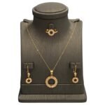 نصف طقم ذهب عيار 21 الوزن 4.90 جرام