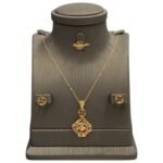 نصف طقم ذهب عيار 21 الوزن 4.13 جرام